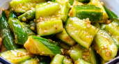Если попались не самые вкусные огурцы, готовлю их по-корейски: хитрый способ спасти неудачную покупку или переросший урожай