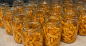 Вкуснее, чем картофель фри: нужно просто нарезать брусками и закрыть в банке