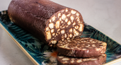 Ленивые хозяйки балуются шоколадной колбасой — 15 минут и вкусно до изнеможения: печенье, сгущенка, какао