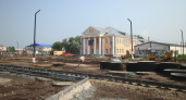 В Куртамыше продолжаются работы по благоустройству центральной площади