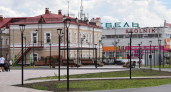 В Кургане благодаря обращениям граждан вывезли мусор с берега на Голубых озерах