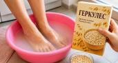 Овсяные хлопья в тазике заменяют поход в дорогой салон — сухие пятки мягкие, как шелк: запомните полезный лайфхак