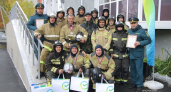 В Кургане пожарный в 30-килограммовой экипировке поднялся на 17-й этаж за 86 секунд