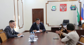 Антон Науменко взял на личный контроль жалобы курганцев на работу транспорта и дороги