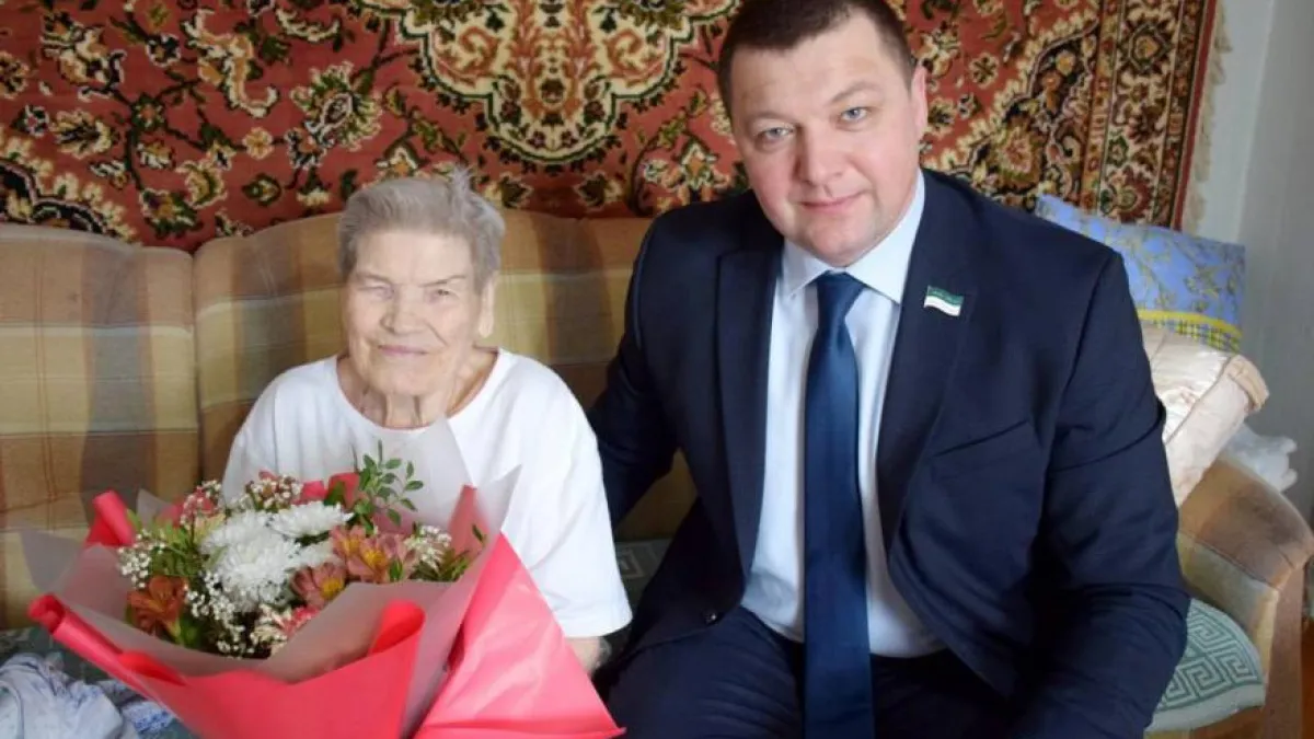 Прославленная труженица тыла Евдокия Кононова из Курганской области отметила 95-летие 