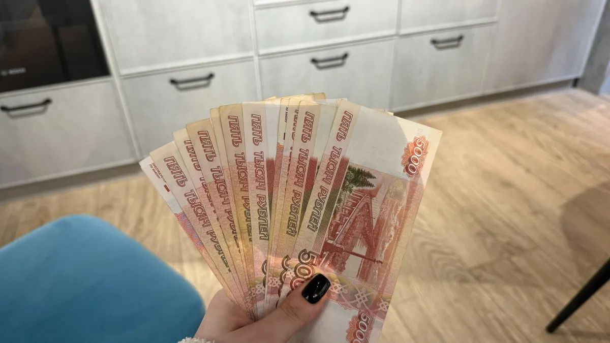 Бюджетникам Курганской области не выплатили 10 тысяч рублей от губернатора