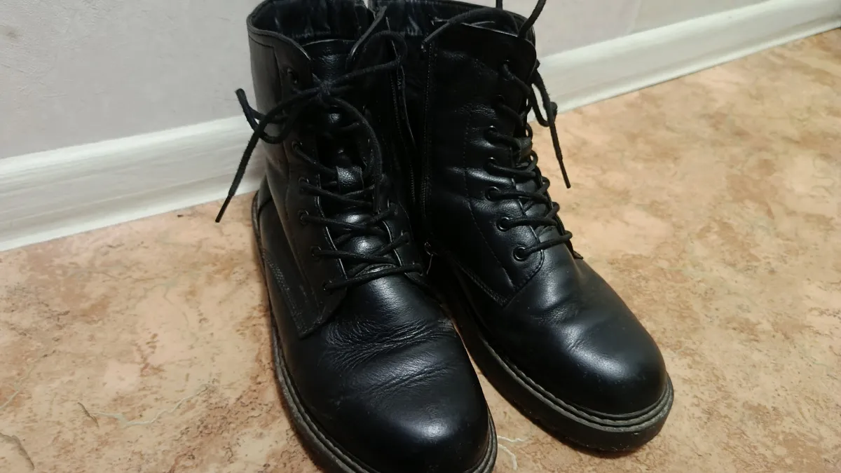 Что делать, чтобы ноги не мокли в обуви: самый полезный весенний лайфхак - резиновые сапоги не пригодятся