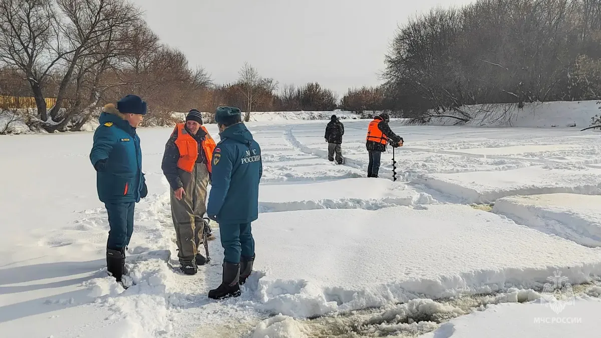 Более 23 тыс. кв. метров льда уничтожили в Кургане для профилактики паводка