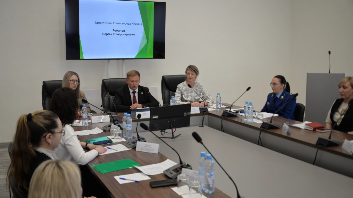 Более 300 курганцев расселили из аварийного жилья в 2025 году