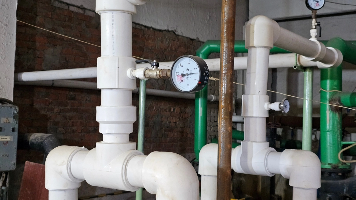 Курганцам стали меньше отключать горячую воду в 2025 году