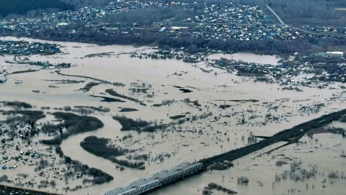 Вода снова поднялась на курганских реках Тобол, Исеть и Миасс