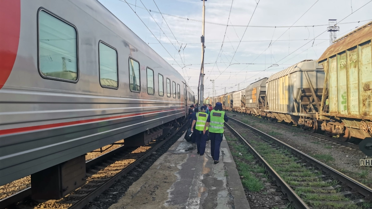 "Они просто издеваются над людьми": как можно отправлять такие вагоны в Сочи - честный отзыв бывалой туристки