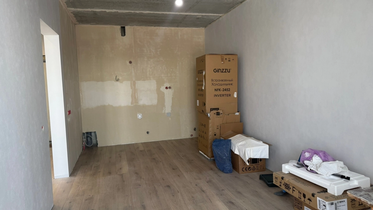 Умные хозяева больше не клеят обои под покраску: нашли способ в разы дешевле и красивее отделать стены - новый тренд в отделке и ремонте