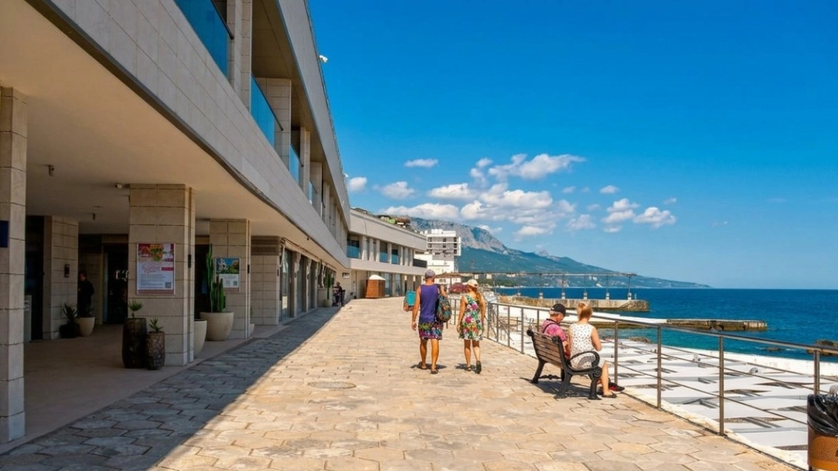 Русские Мальдивы по дешевке: назван лучший курорт для отдыха летом без толп туристов - и это не Ялта