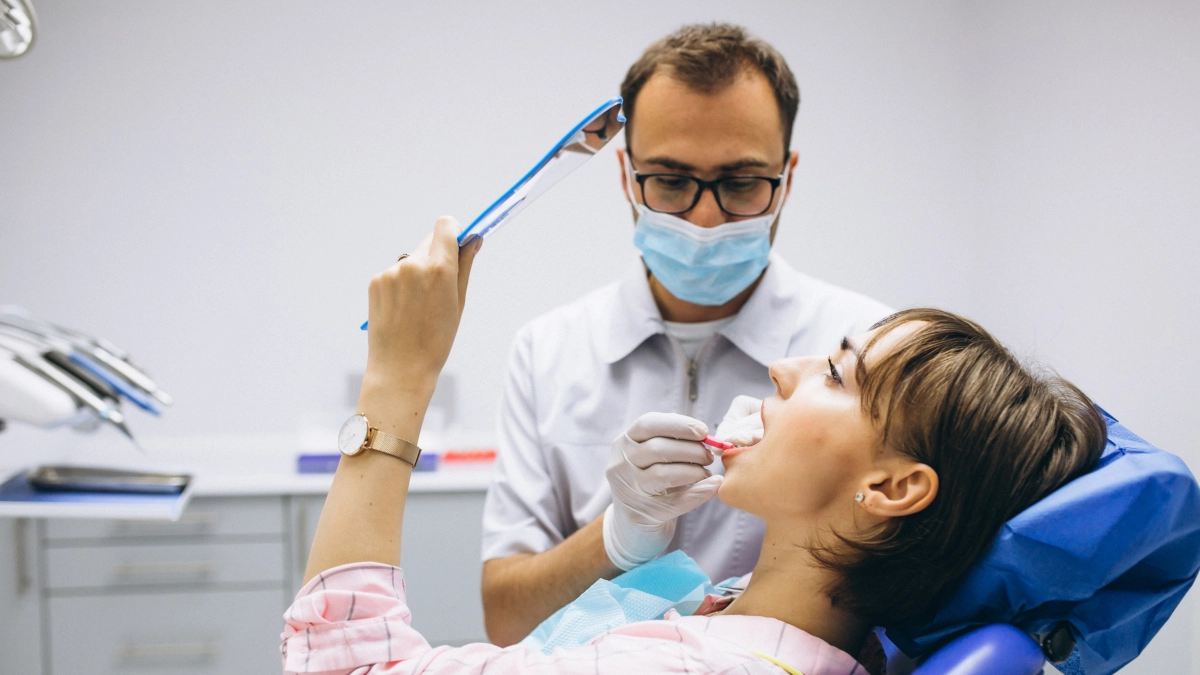 Курганцы не могут записаться к стоматологу в поликлиниках