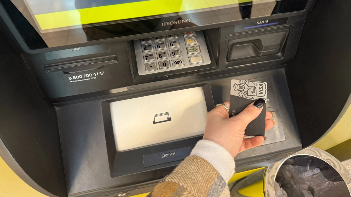 16-летний курганец потратил деньги с найденной карты и теперь будет отвечать в суде