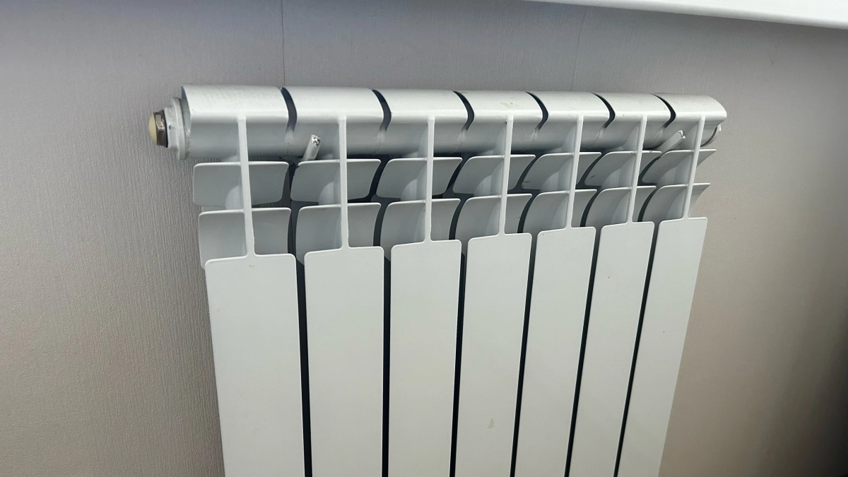 "Топим улицу": курганцы пожаловались на духоту в квартирах