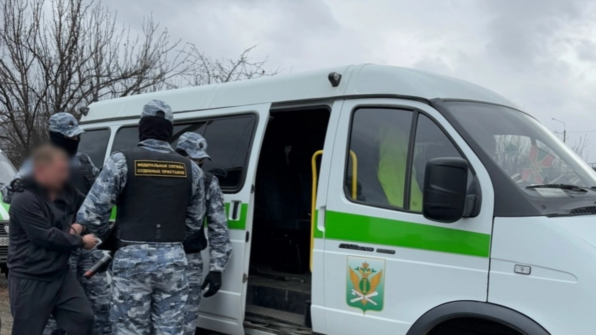 Курганские судебные приставы смогли задержать вора, пытавшегося уйти от наказания