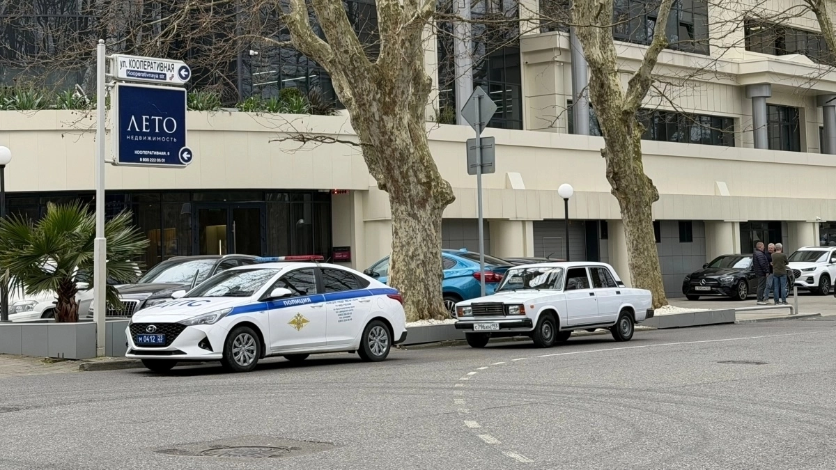 Сигнал поворота — больше не защита: новая трактовка ПДД поставила водителей под удар