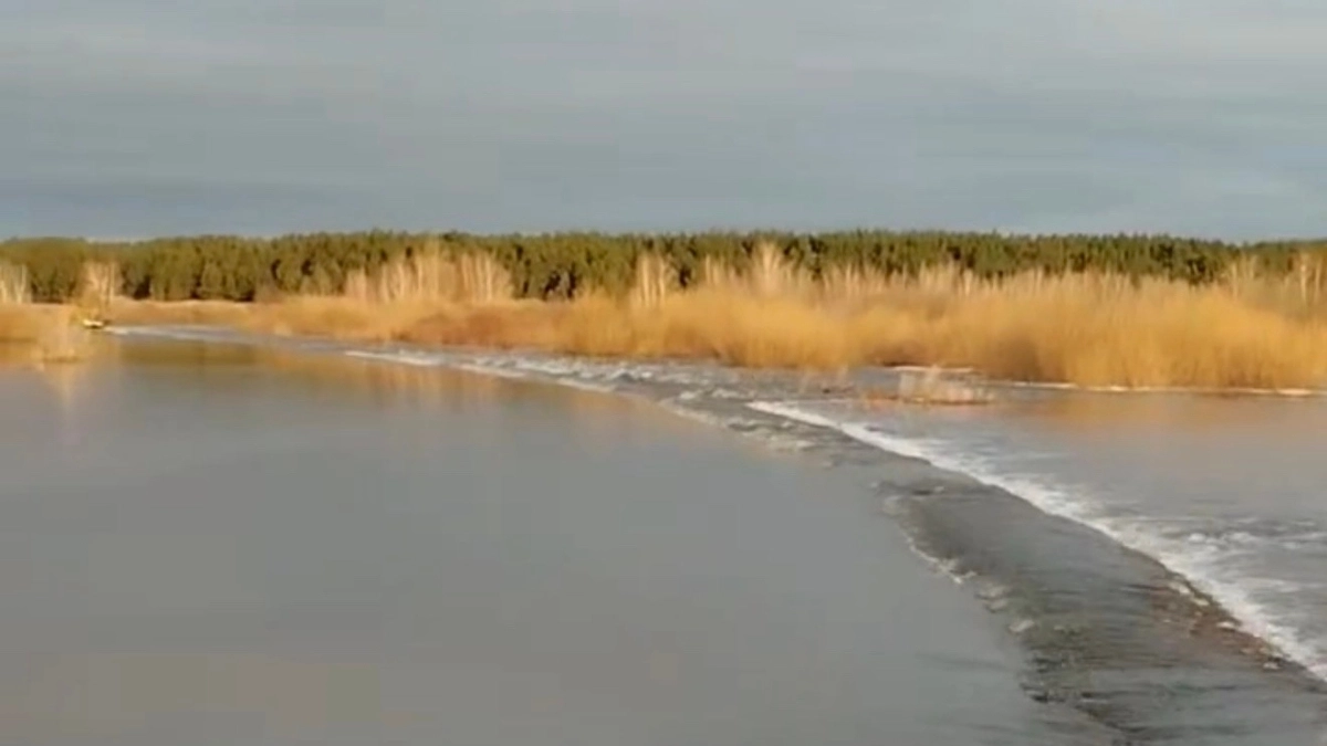 Из-за подъёма воды в одном из районов Зауралья закрыли дорогу