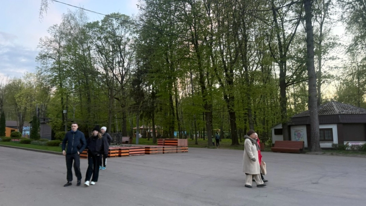 В Кургане с 14 апреля стартует обработка общественных территорий от клещей