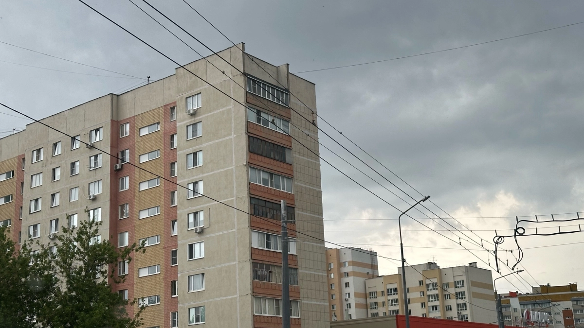 От рекорда к спаду: владельцы квартир в Кургане начали массово снижать аренду