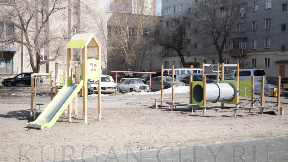 Жители Зауралья могут предложить дворы для ремонта до конца майских праздников