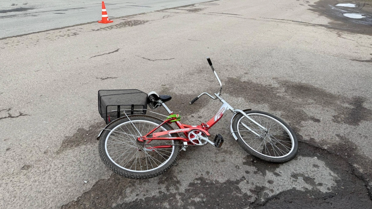 В Шадринске 68-летняя велосипедистка попала под колёса автомобиля