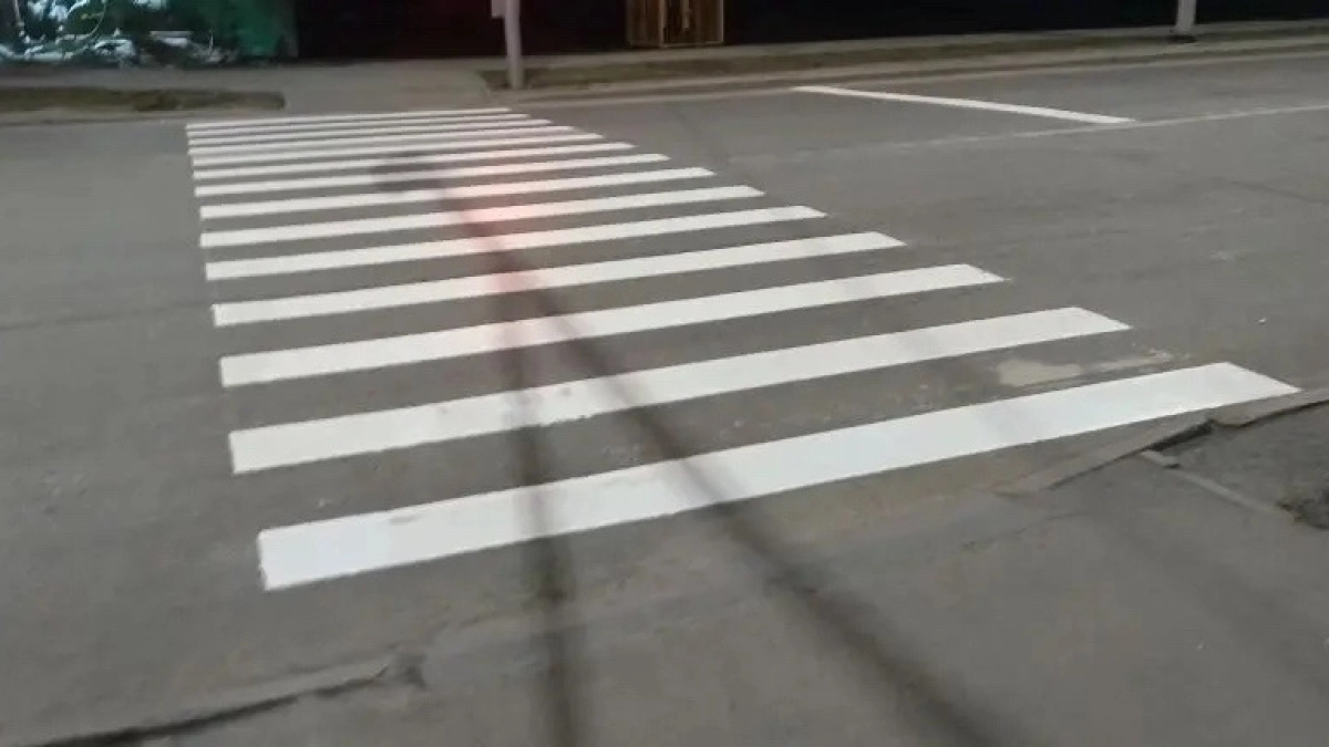 В Кургане ведутся работы по нанесению дорожной разметки