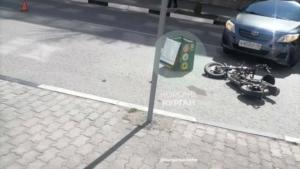 ДТП с участием курьера произошло в центре Кургана