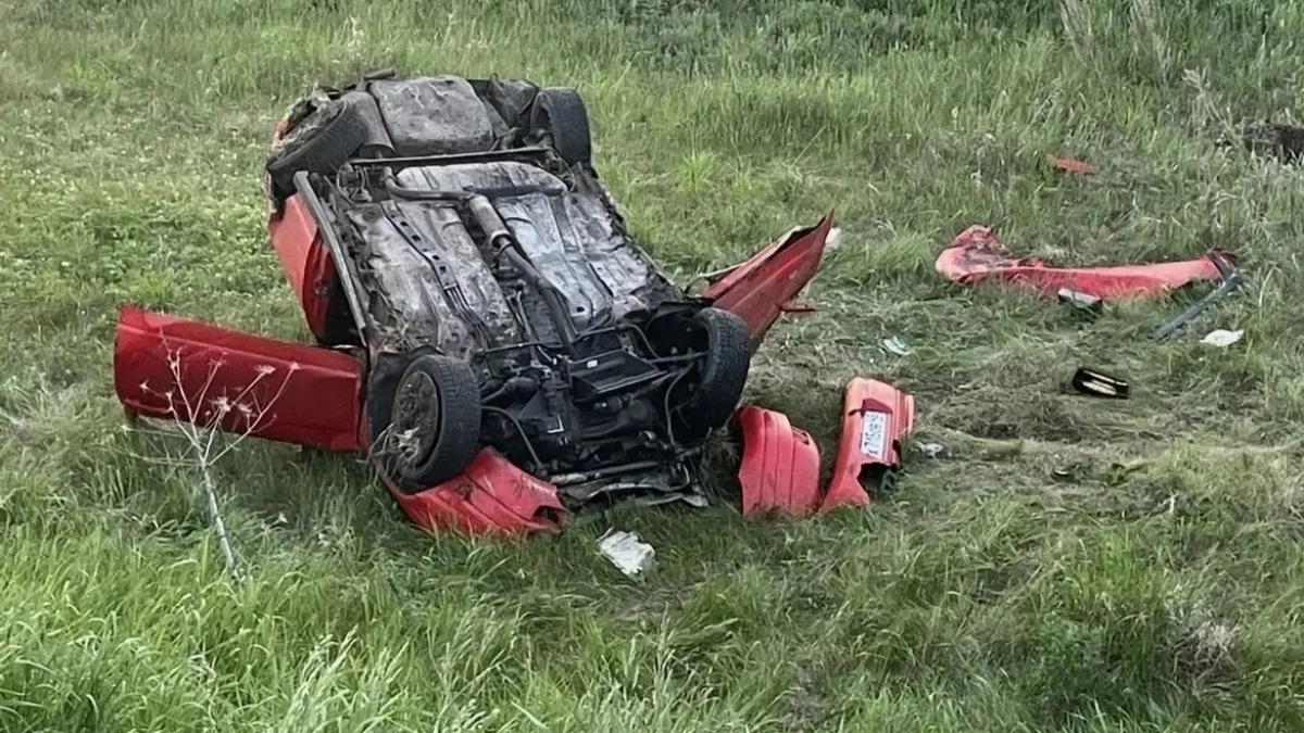 В Лебяжьевском округе в ДТП серьезно пострадали три школьника и 19-летний водитель