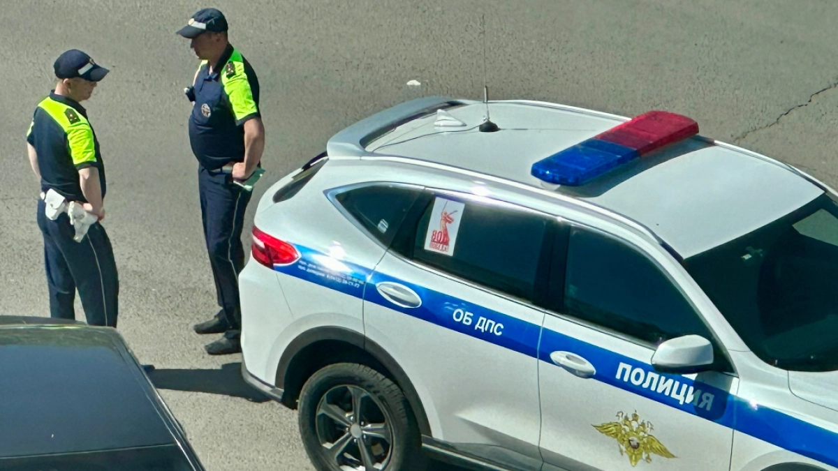 В Кургане автоинспекторы задержали юного мотоциклиста, допустившего ряд правонарушений