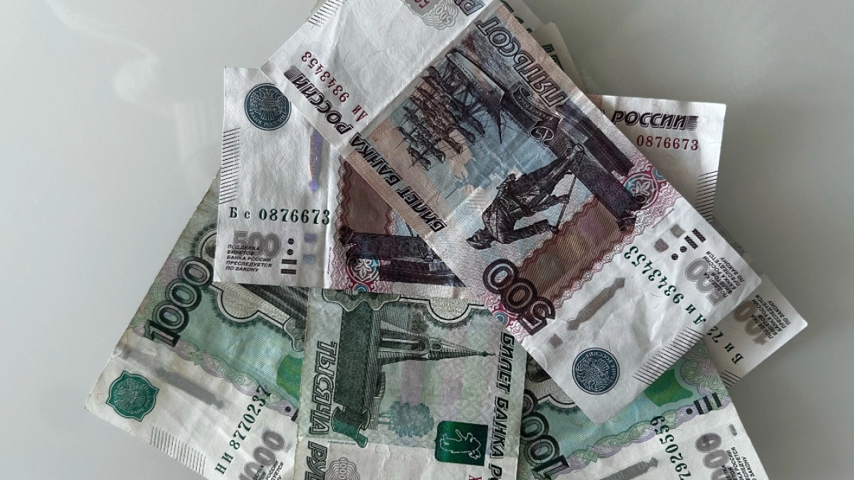 Не желая оставаться в статусе должника, житель Макушинского района полностью погасил долг по алиментам