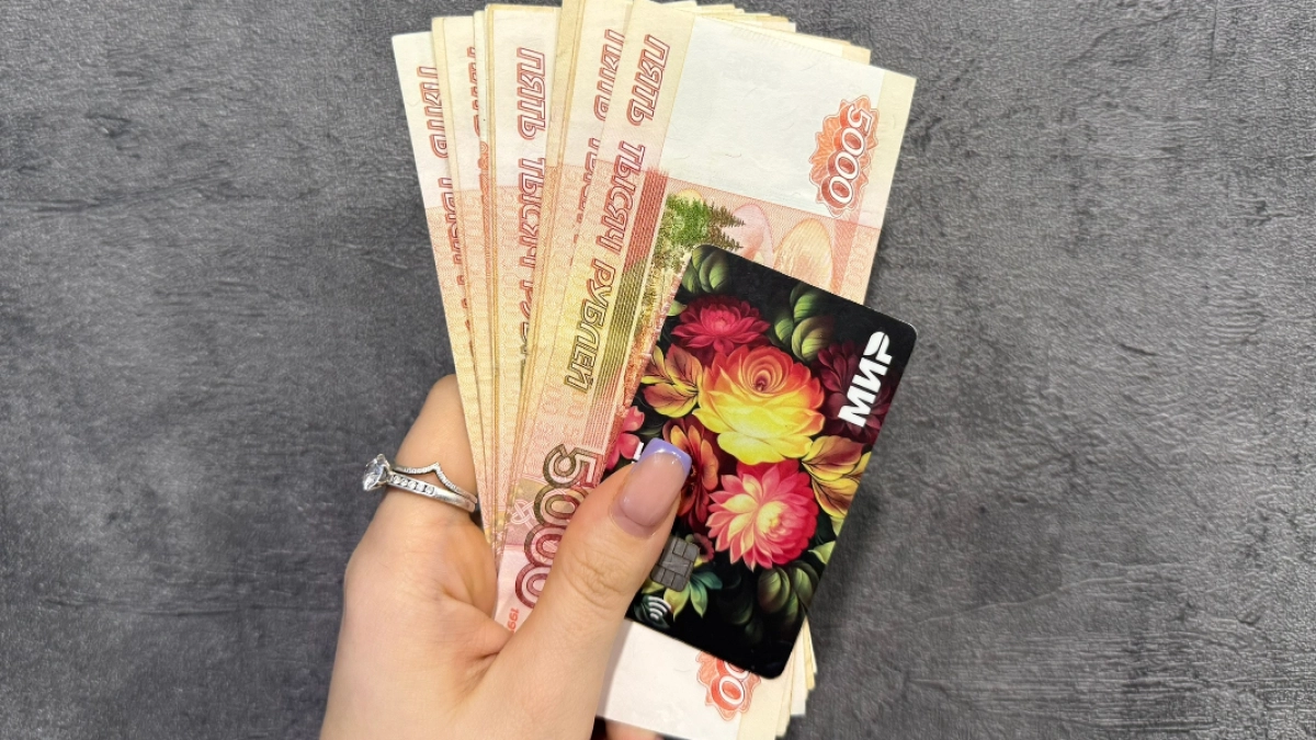 Прокуратура Белозерского района оспорила договоры, оформленные аферистами на свою жертву