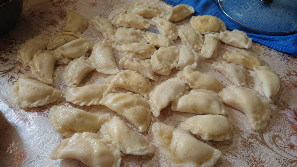 Вареники с картофелем: какие купить в Магните, Пятерочке, Перекрестке, Ашане, Ленте — 10 объективно лучших марок