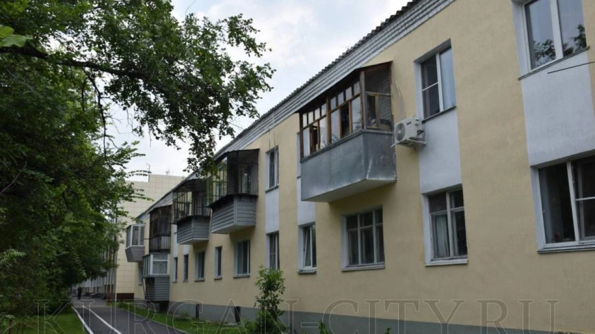 В Кургане обновляют фасады многоэтажек