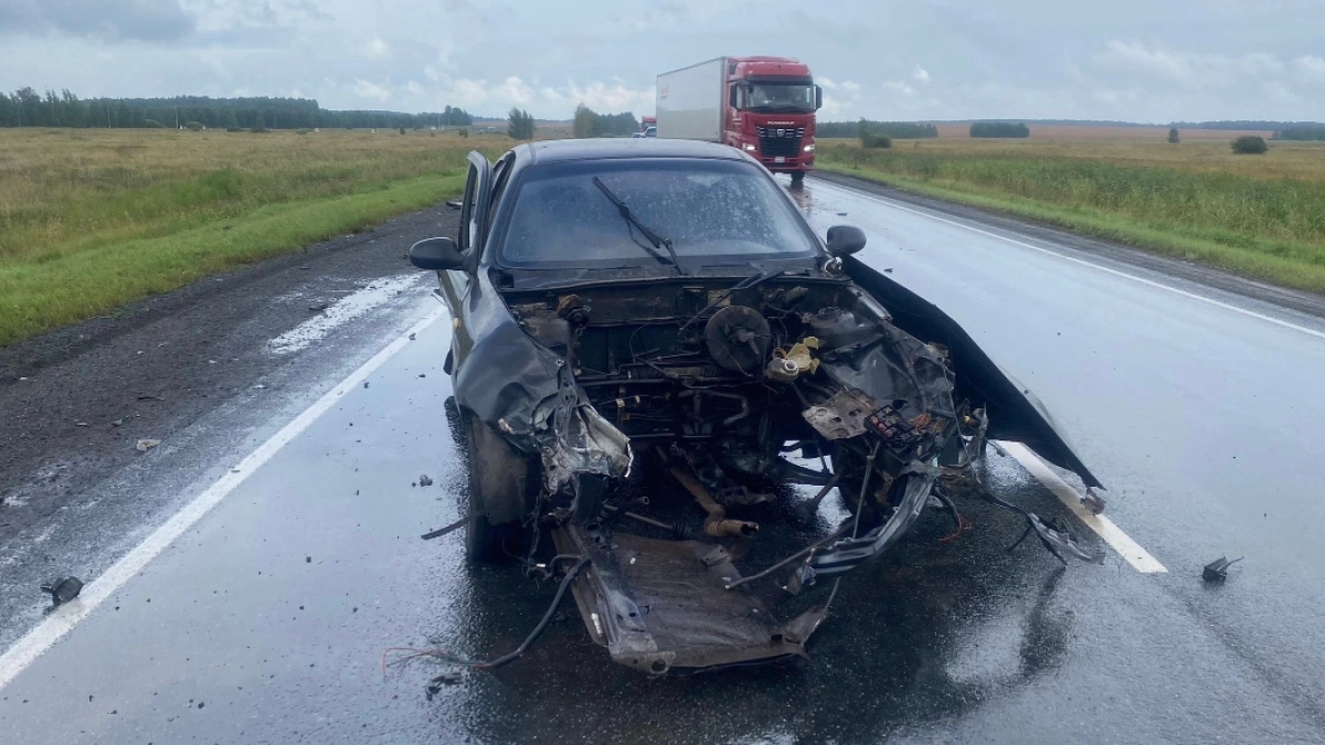 В Щучанском районе в результате столкновение трех автомобилей пострадали две женщины