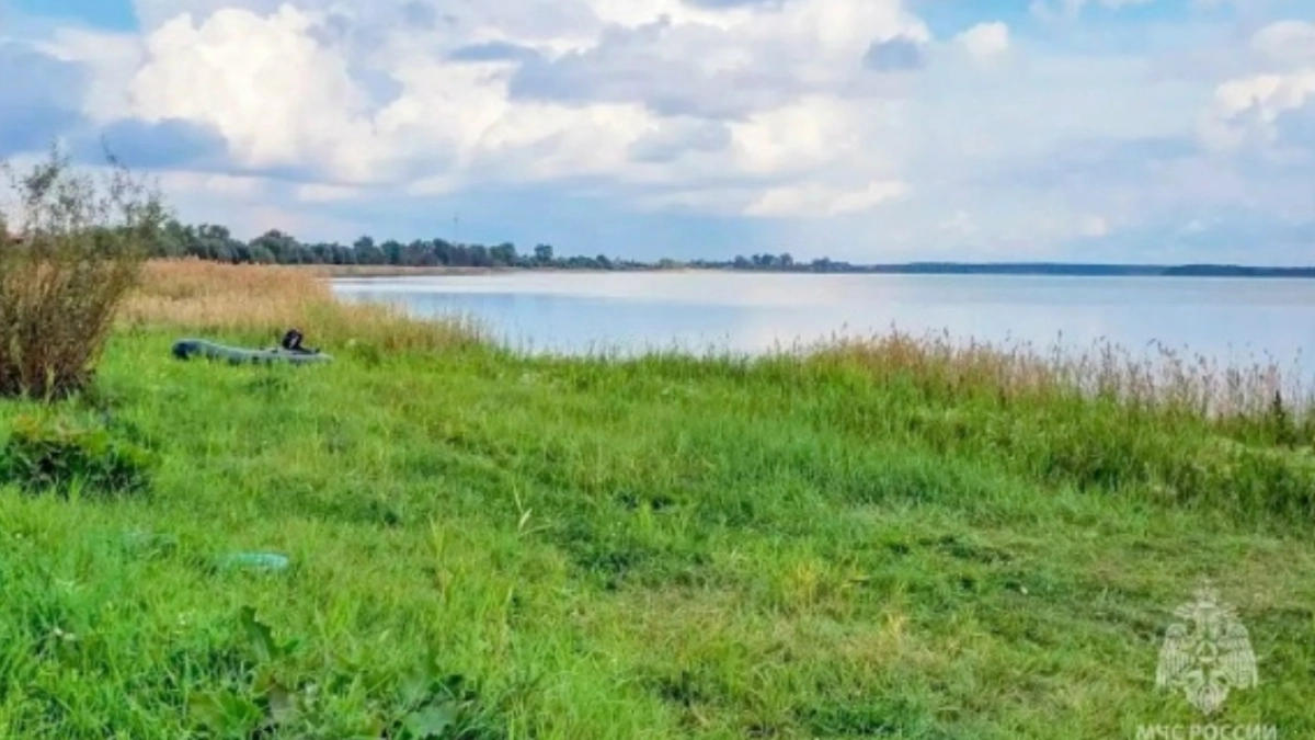 В Шумихинском округе спасли мужчину, упавшего в воду во время катания на сапборде