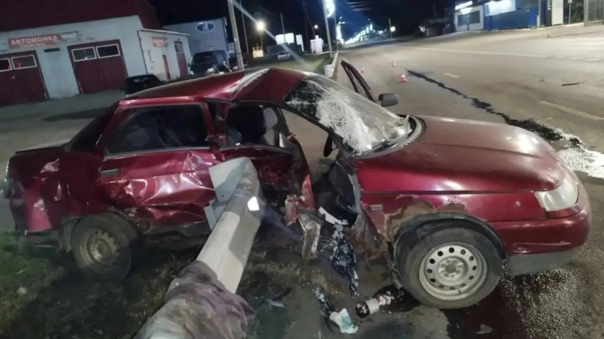Пассажир ВАЗа умер в больнице после ДТП в Кургане