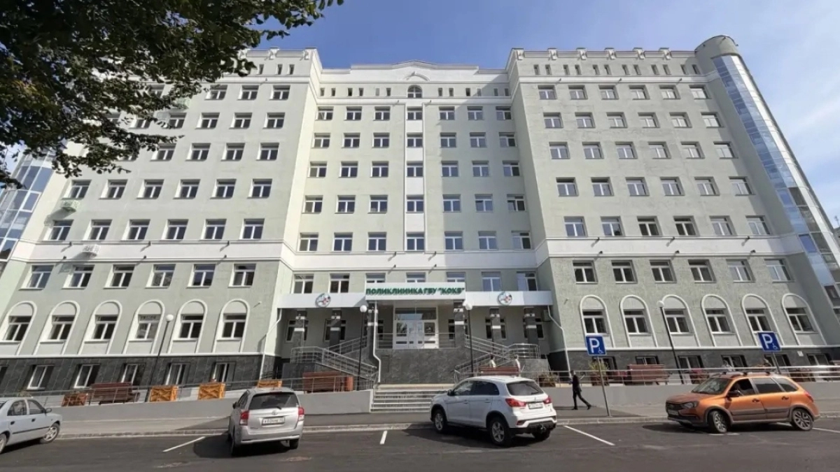 Шумков оценил, как выглядит здание новой поликлиники Курганской областной клинической больницы