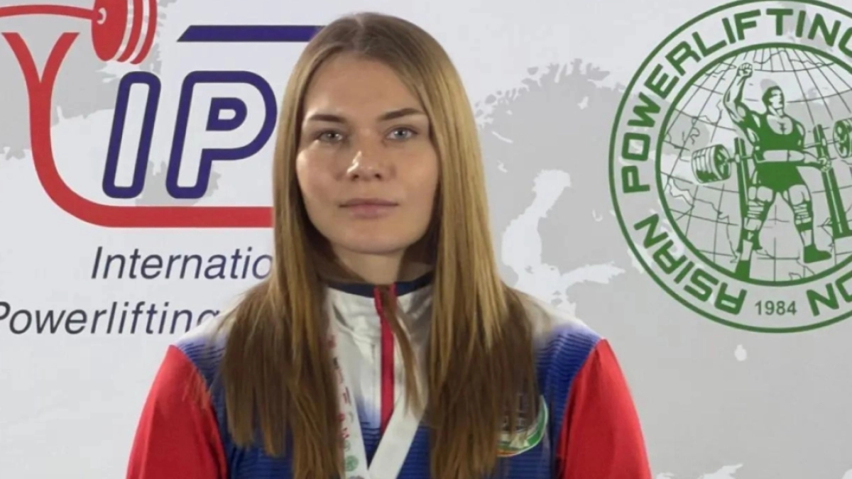 Курганская спортсменка Анна Васильева - трехкратная чемпионка Азии по пауэрлифтингу