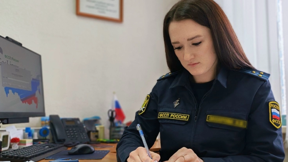 В Кургане судебные приставы помогли бывшей сотруднице салона красоты получить положенные ей выплаты