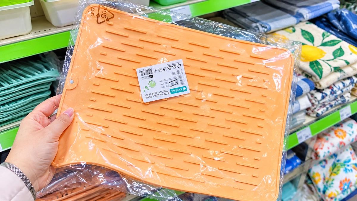 Силиконовые коврики из Fix Price до кухни не доходят: режу на полоски и кружки — 6 заготовок расходятся по всему дому и даче