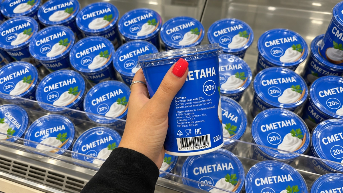 Не сметанка, а белое золото: Роскачество назвало марки лучшей сметаны — можно брать по 3 пачки