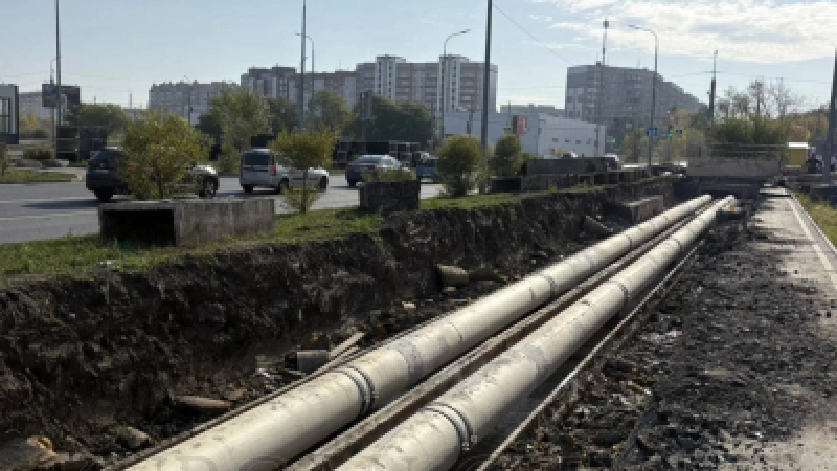 Глава Кургана Антон Науменко: город продолжает обновлять сети, которые не ремонтировали десятилетиями