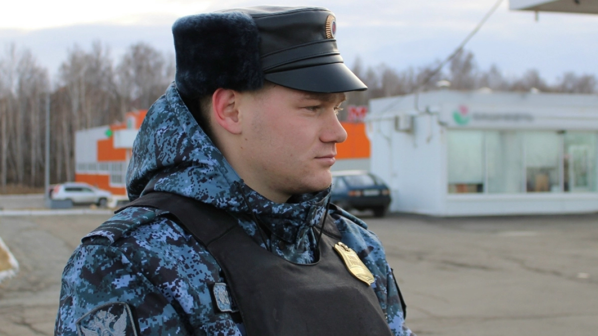 «Побег» курганца от судебных приставов закончился ночевкой в отделении полиции