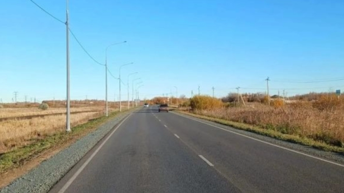 В Лебяжьевском округе отремонтировали участок дороги «Лебяжье - Лопатки - Клюквенное»