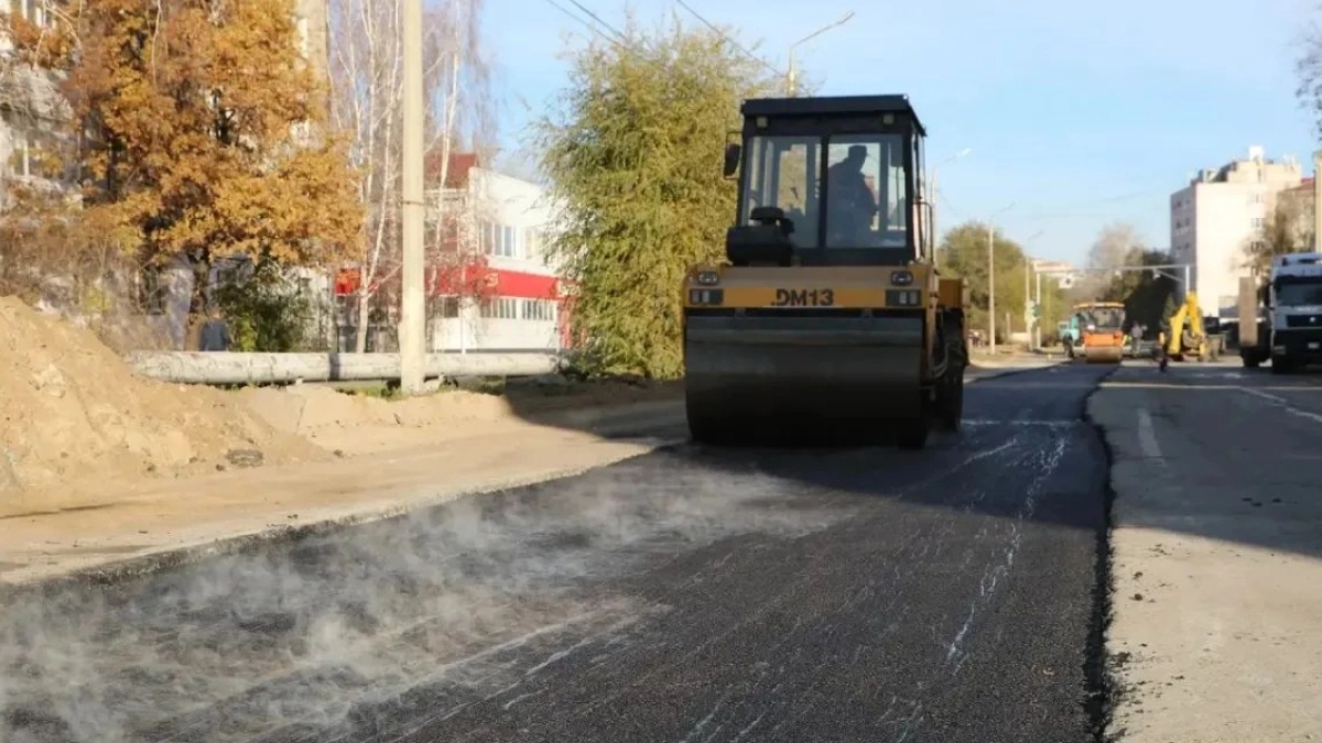 В Кургане подходят к концу работы по замене водовода по улицам Свердлова и Зорге