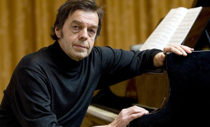 Максим Фадеев поблагодарил губернатора Курганской области за посмертное звание отцу