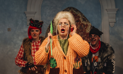 Детектив «Дима и Совёнок против цифровых ловушек» показали в Курганском драмтеатре юным жителям